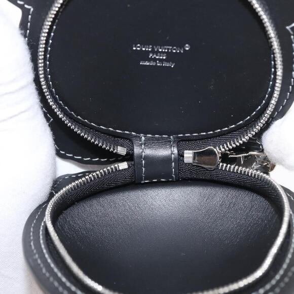 LOUIS VUITTON Monogram Bag Charm L Panda Charm White Black M03397 Auth 155958SM - Picture 10 of 16